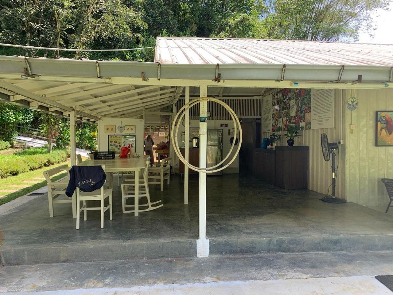 Moonriver Lodge Cameron Highlands Exterior foto